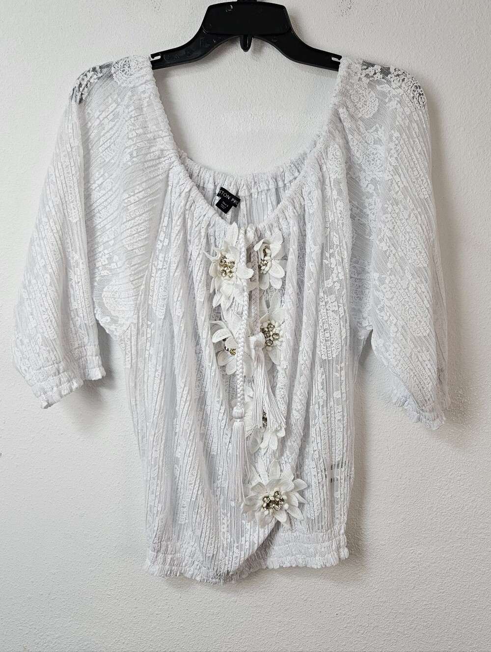 Boston Proper Lace Embellished White Top Size Small NWOT boho Summer Vacation